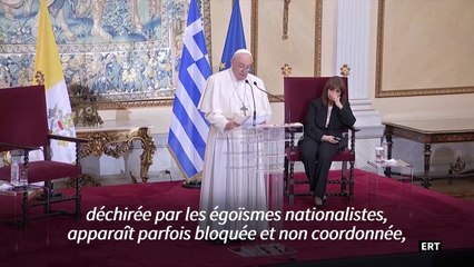 Migrants: le pape dénonce une Europe "déchirée par les égoïsmes nationalistes"