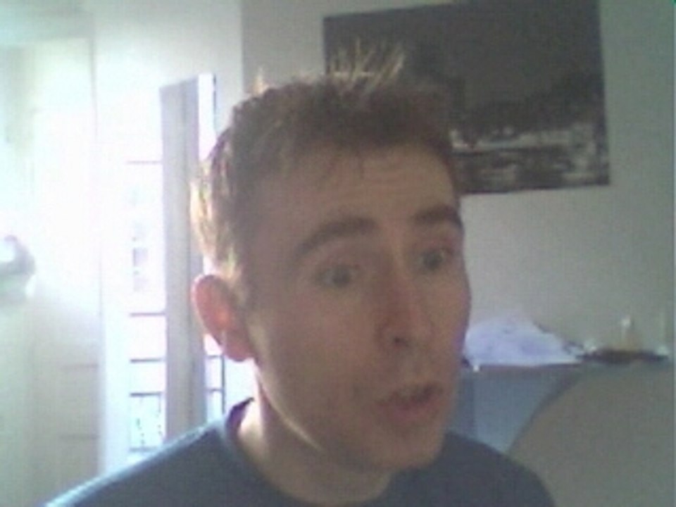 Wiwi massacre "T'as beau pas être beau"