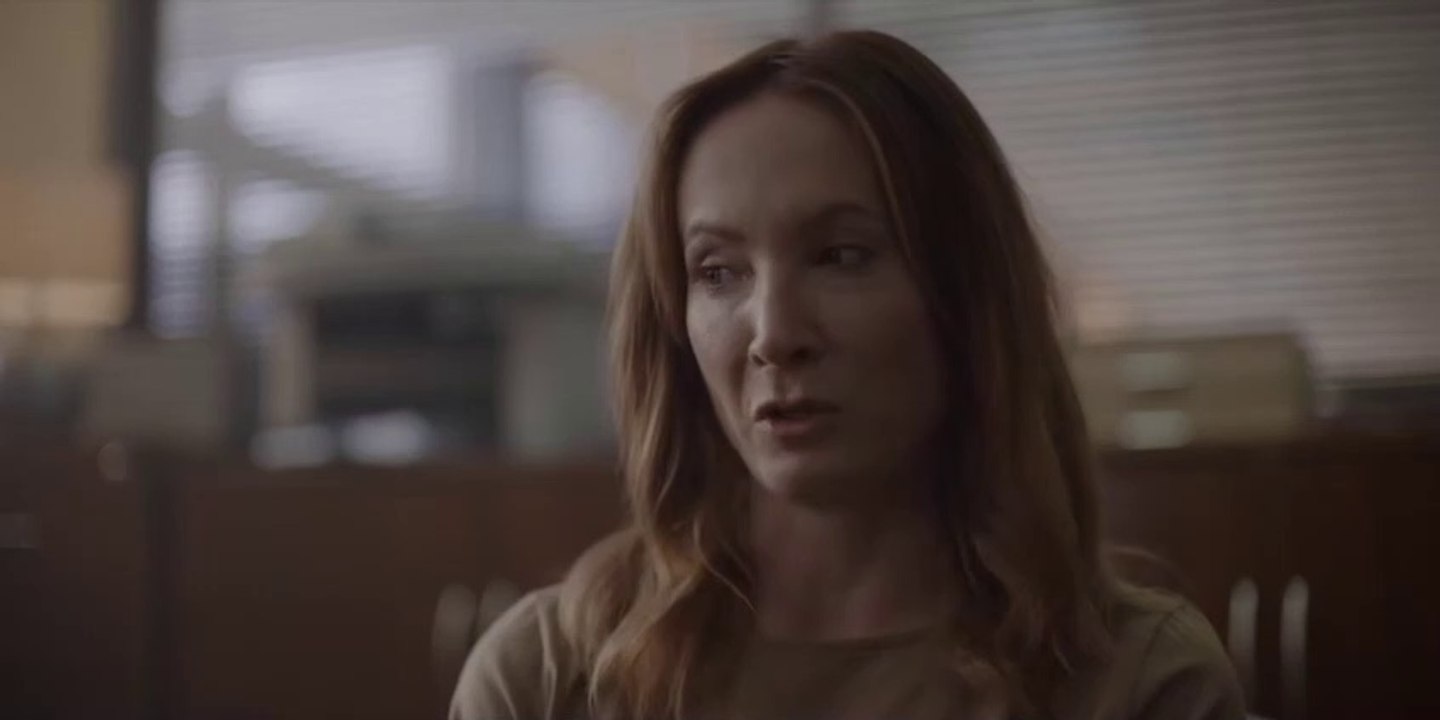 Angela Black S01E04