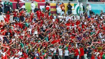 فرحة الجماهير المغربية بتأهل فريقها لربع نهائي كأس العرب