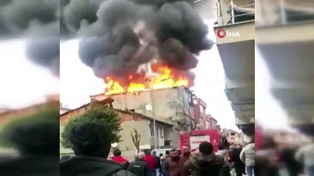 Bağcılar'da apartmanın 3'üncü katında patlama yaşandı