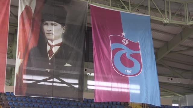 Trabzonspor'un olağan genel kurulu - Başkan Ahmet Ağaoğlu oyunu kullandı