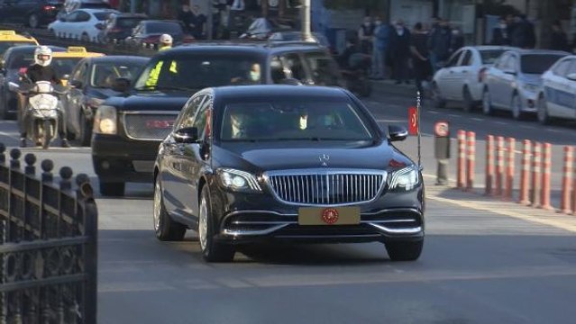 ERDOĞAN, ATATÜRK HAVALİMANI'NDA YAPILACAK MİLLET BAHÇESİ ARAZİSİNDE İNCELEMELERDE BULUNUYOR