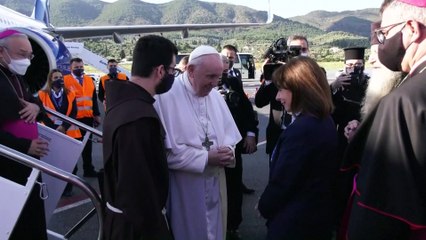 Pope returns to Greek isle at heart of Europe migrant debate