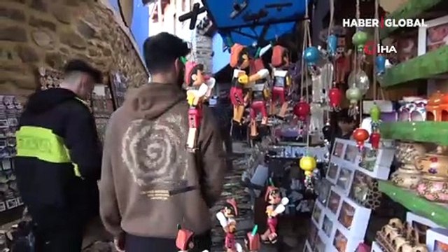 700 yıllık köye akın! Nüfusu 70 kat arttı: İğne atsan yere düşmez