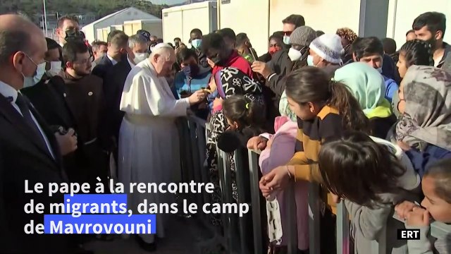 Migrants: à Lesbos, le pape appelle à mettre fin à un naufrage de civilisation