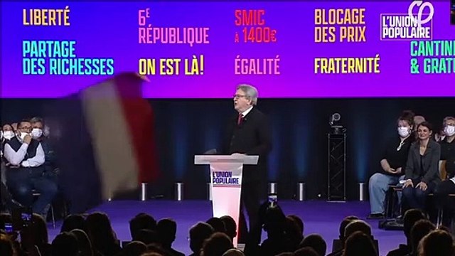 Jean-Luc Mélenchon en meeting cet après-midi: Nous venons dire une fois de plus : non, la France, ce n'est pas l'extrême droite ! La France, c'est la sécurité sociale, la santé publique, l'école, le partage...