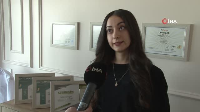 Diyetisyen Çar: Bulunduğunuz ortamın rengi, tabakların rengi, yemeklerin rengi iştahı etkilemektedir