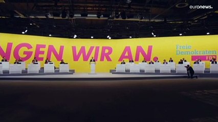 FDP stimmt Ampel-Koalitionsvertrag zu