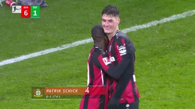 Schick scores four as rampant Leverkusen hit seven past Furth