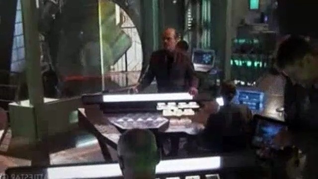 Stargate Atlantis S05E20 - Enemy At The Gate