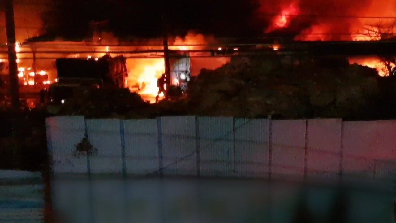 세종 상가 주택 화재에 건물 모두 타...일가족 5명 경상 / YTN