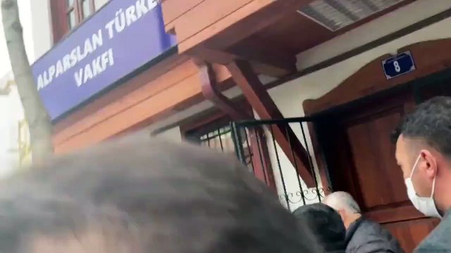 MHP Ankara İl Başkanı, Alparslan Türkeş Vakfı'nı bastı: Bunun hesabını soracağız