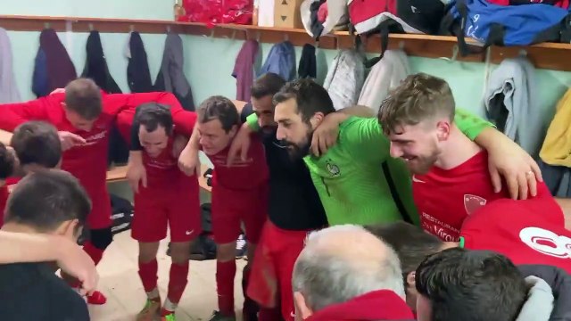 LE VESTIAIRE DE L'AS DU PIC APRÈS LA VICTOIRE FACE AU FC PLATEAU ARDECHOIS