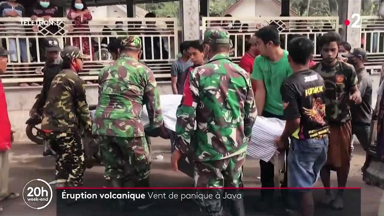 Éruption volcanique en Indonésie : une dizaine de villages recouverts de cendres