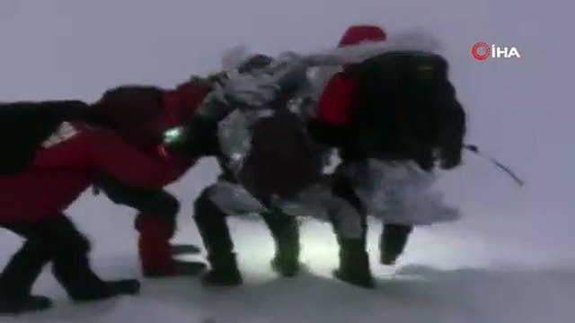 Uludağ’ın zirvesinde mahsur kalan dağcılar böyle kurtarıldı