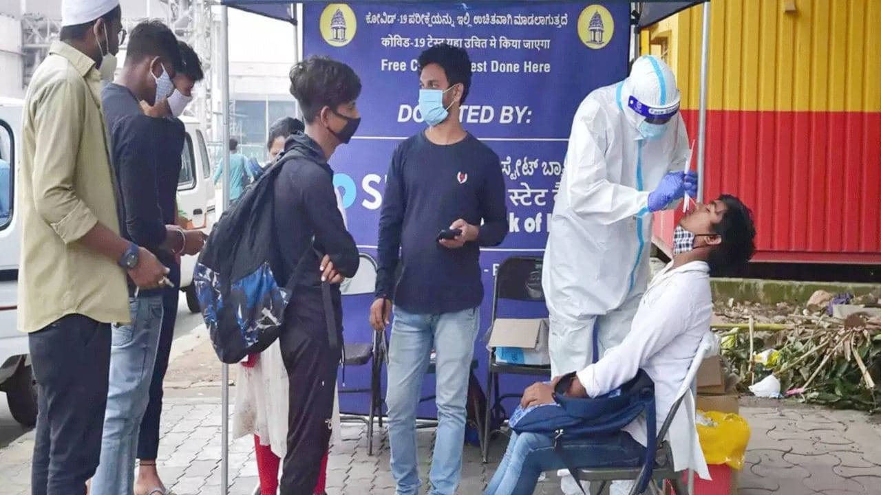 Omicron Variant : COVID 3rd Wave Alert As India Records 21 Omicron Cases || Oneindia Telugu