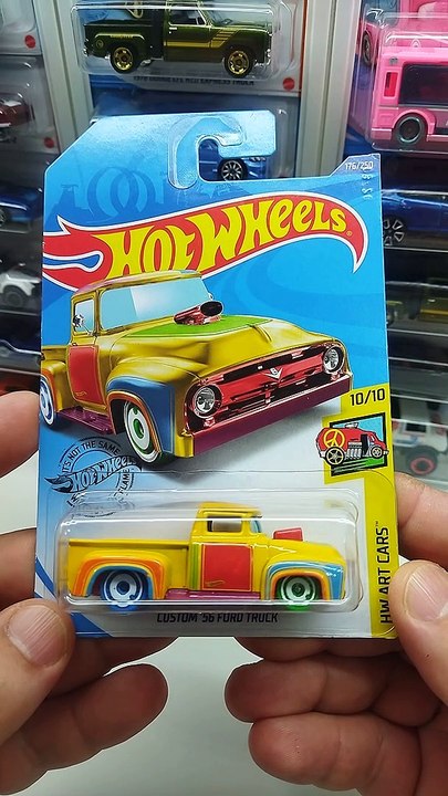 Hotwheels FORD TRUCK 56 CUSTOM