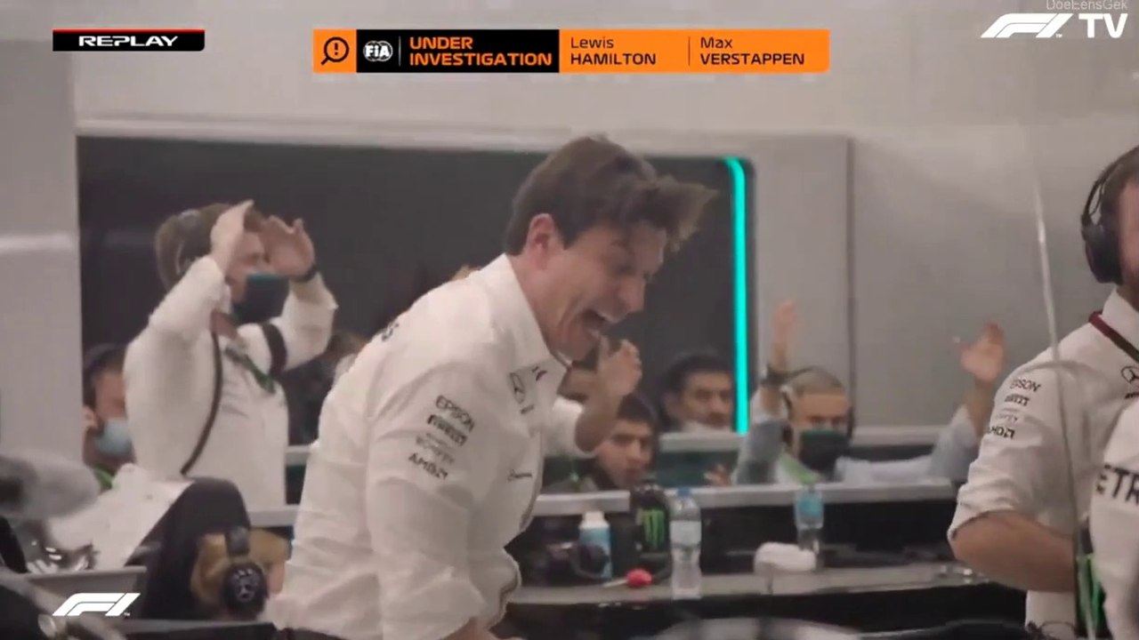 Toto Wolff furieux après l'accrochage entre Max Verstappen et Lewis Hamilton au GP d'Arabie Saoudite de Jeddah