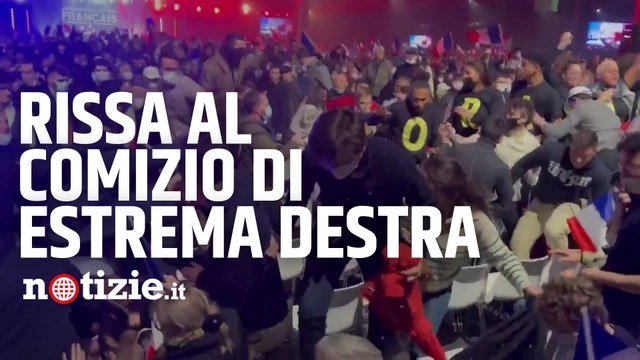 Parigi, violenta rissa tra antifa ed estrema destra al comizio di Zemmour: il candidato anti-Macron