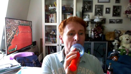 Wiwi égratigne "gros dodo"