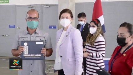 tn7-cinco-privados-de-libertad-se-graduaron-en-administracion-de-empresas-061221