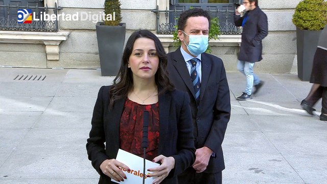 Arrimadas afirma que PSOE y Vox es la única coalición que funciona en Andalucía