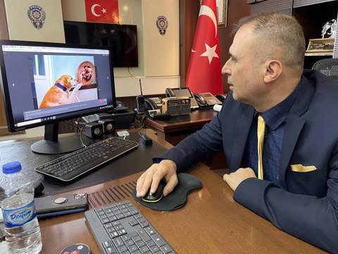 Ardahan Emniyet Müdürü Ünsal Hayal, AA'nın Yılın Fotoğrafları oylamasına katıldı