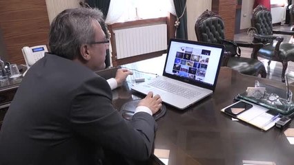 Vali Kadir Ekinci AA'nın "Yılın Fotoğrafları" oylamasına katıldı