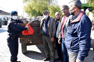 Jandarmadan traktör sürücülerine eğitim