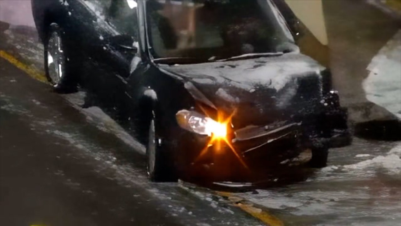 Vehicles slide off road as snowstorm sweeps through Minnesota