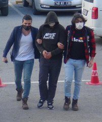 BODRUM'DA BAHÇE KAPISI ÇALAN 2 ŞÜPHELİ YAKALANDI