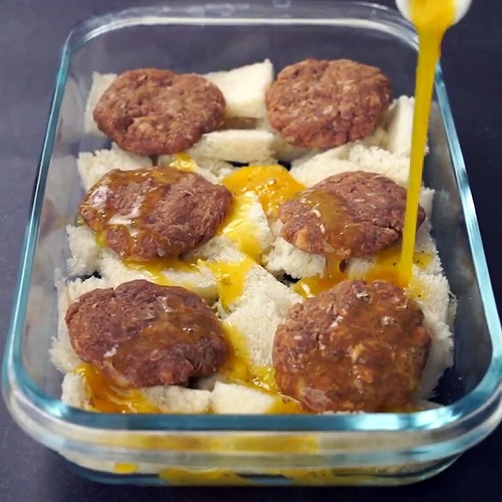 If you have Bread and minced meat, surprise everyone at home, an easy and delicious dinner!