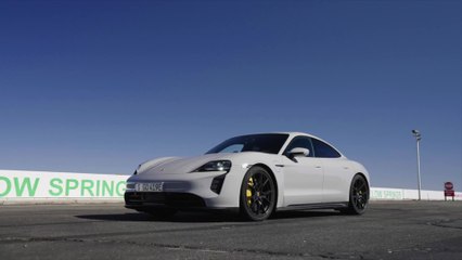 The new Porsche Taycan GTS Design in Crayon