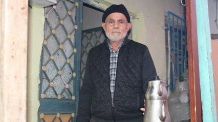 Evini alacak olan kişinin 'hediye çaydanlık' oyunuyla evinden oldu