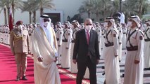 Son dakika haberi: Cumhurbaşkanı Erdoğan, Katar'da resmi törenle karşılandı