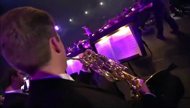 John Miles interprète Music en live (2001)