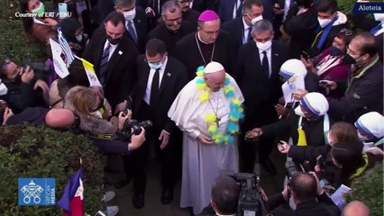 Viaje Apostólico. Francisco se reúne con los jóvenes en Grecia