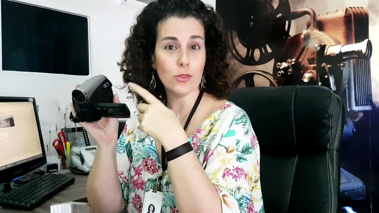 Conversão de Fita Mini-DV para DVD ou Arquivo Digital - Camilla Parenti (Digital Organizer)