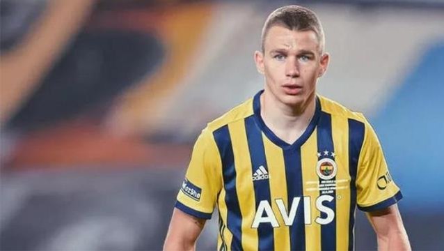 Fenerbahçe, Attila Szalai hakkında çıkan transfer iddialarını yalanladı