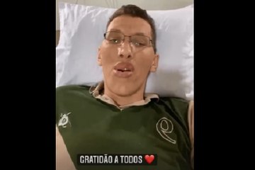 Paraibano mais alto do Brasil está internado para amputar perna, em hospital de Campina Grande