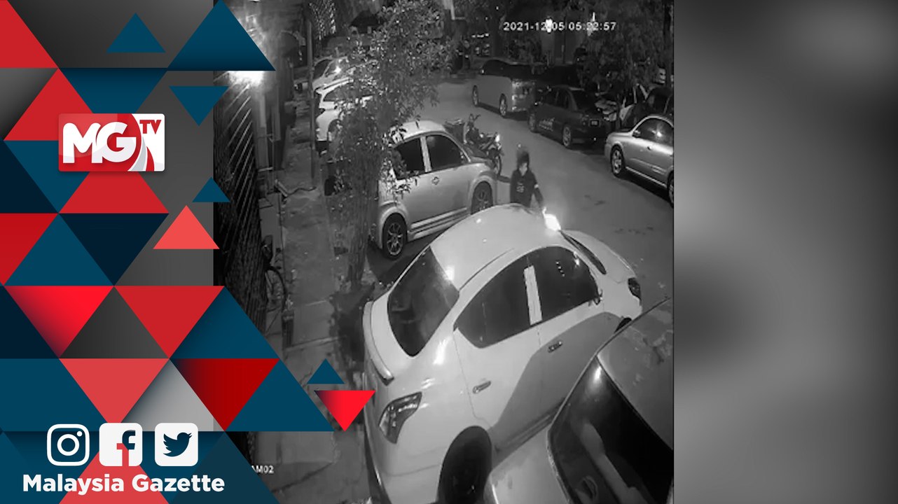 Berang cintanya ditolak, gelandangan bakar kereta wanita