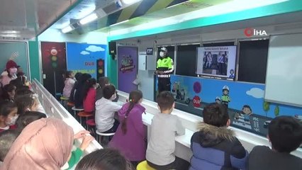 'Mobil Trafik Eğitim Tırı' Diyarbakır'da