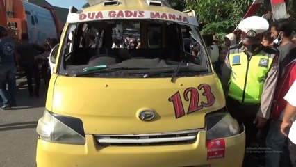 Sopir Angkot Terobos Palang kereta Api di Medan Jadi Tersangka