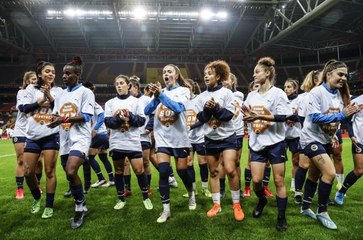 Kadın futbolunda ilk derbi heyecanı