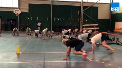 Le comédien Kev Adams en immersion sur la base aérienne de Rochefort