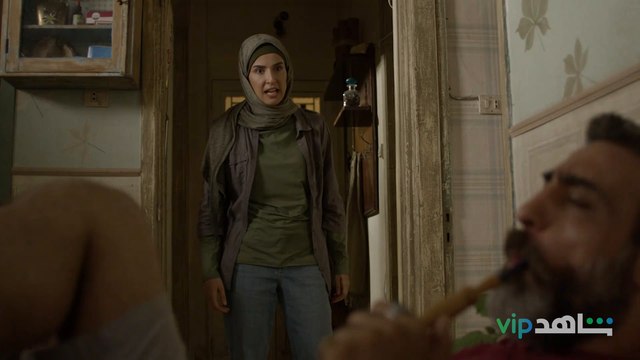 رجل يضرب زوجته ويهينها بعدما اكتشفت خيانته l شتي يا بيروت l شاهد VIP