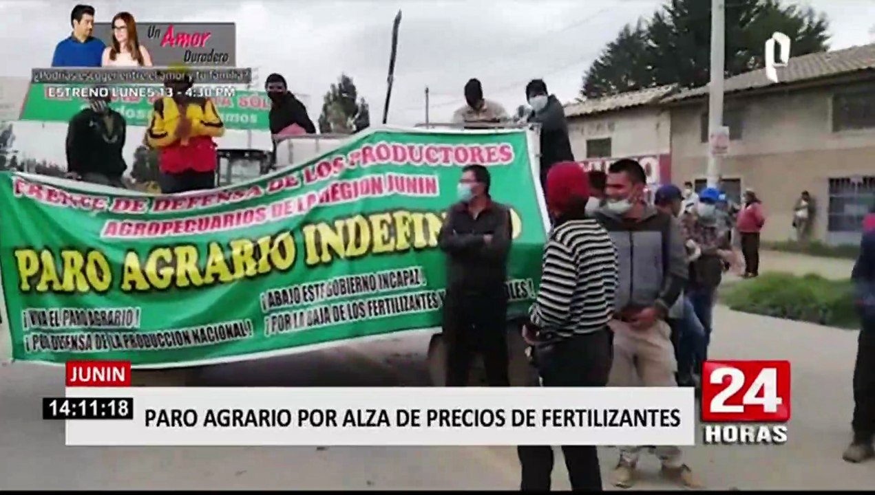 Junín: agricultores bloquean puente durante paro por alza de precios de fertilizantes