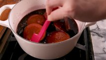 Mulled Wine Is Exactly What Your Holiday Party Is Missing