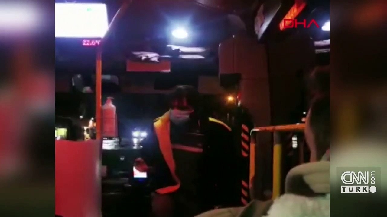 "Bu elbiseyle bu koltuğa oturamazsın"
